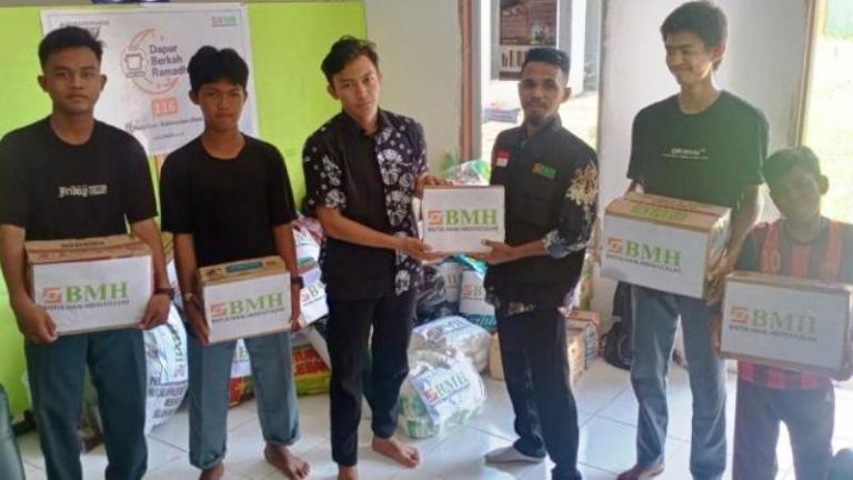 BMH Kirim Logistik Pokok untuk Santri di Nunukan