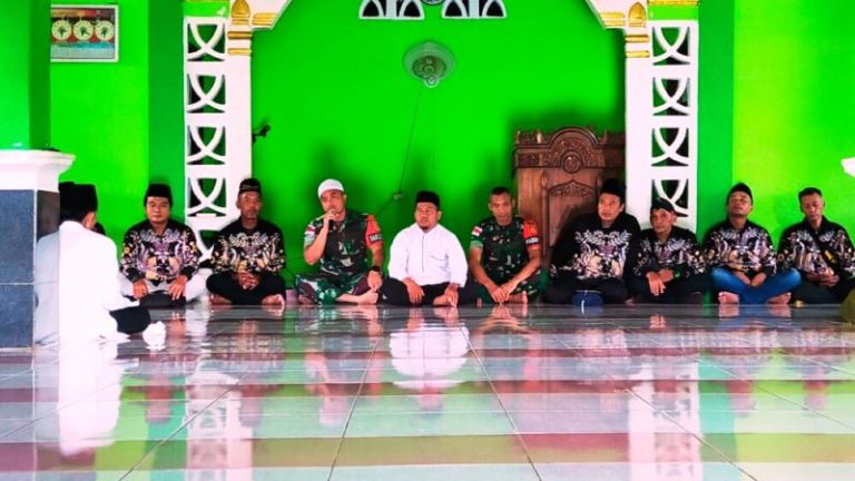 Yonarmed 1 Kostrad Gelar Bakti Sosial di Ponpes Hidayatullah Salahutu