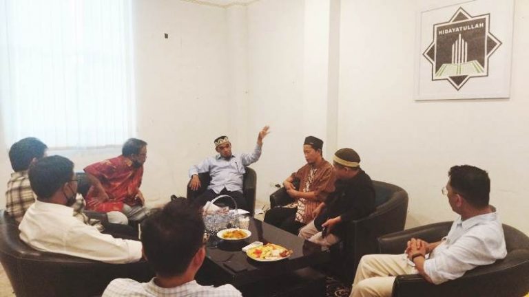 DPP Hidayatullah Terima Kunjungan Koperasi Energi Nusantara Desa Indonesia