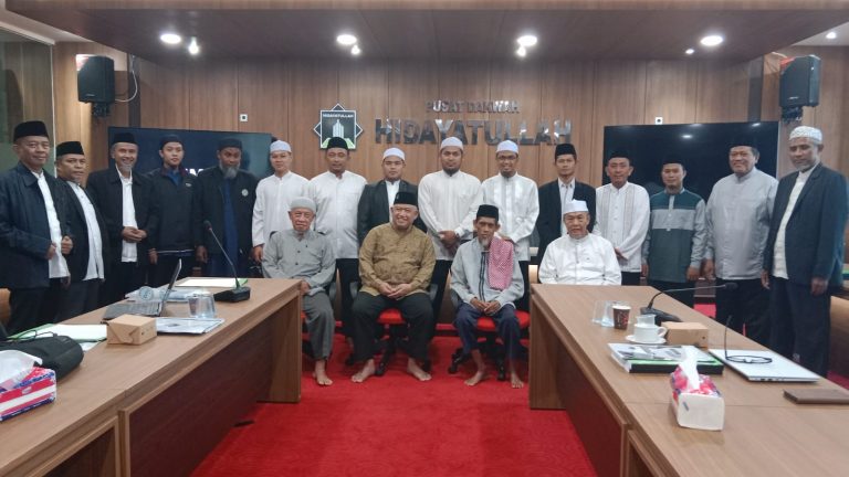 Pengurus Badan Koordinasi Pembinaan Tilawah al Qur’an Hidayatullah Dikukuhkan