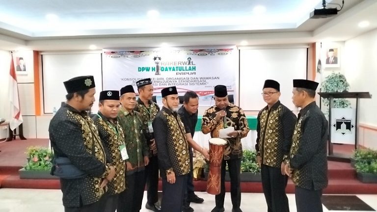 Kiprah Hidayatullah Perekat Persatuan bagi Keragaman Bangsa