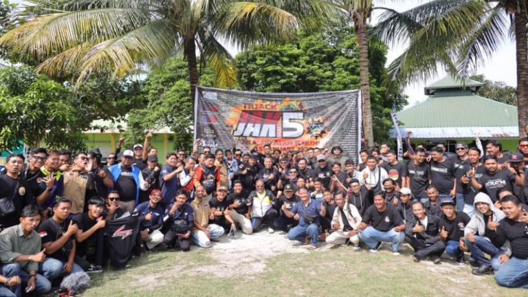 Bupati dan Komunitas Jelajah Alam Karimun Sambangi Ponpes Hidayatullah