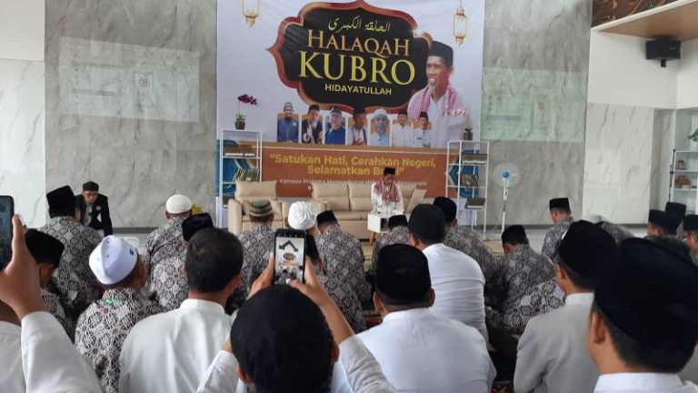 Teguhkan Komitmen untuk Berqur’an dan Selalu Terjaga Bersamanya