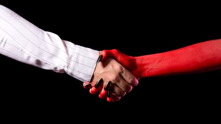Inilah 2 Virus Berbahaya Ditularkan oleh Setan dan Iblis
