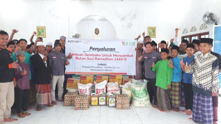 Sambut Ramadhan 1444, BMH Salurkan Bantuan Logistik ke Ponpes Kawasan Kepri
