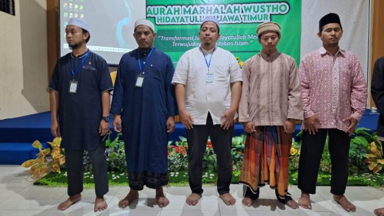 Dua Peserta Peraih Predikat Mumtaz DMW Jatim Diganjar Tiket Gratis ke Silatnas