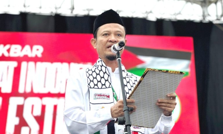 Aksi Bela Palestina di Monas, Ketum Hidayatullah Bacakan Pembukaan UUD 1945