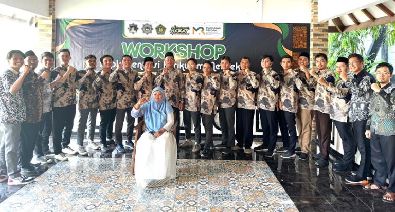 Sekolah Pemimpin Hidayatullah Depok Workshop Implementasi Kurikulum Merdeka