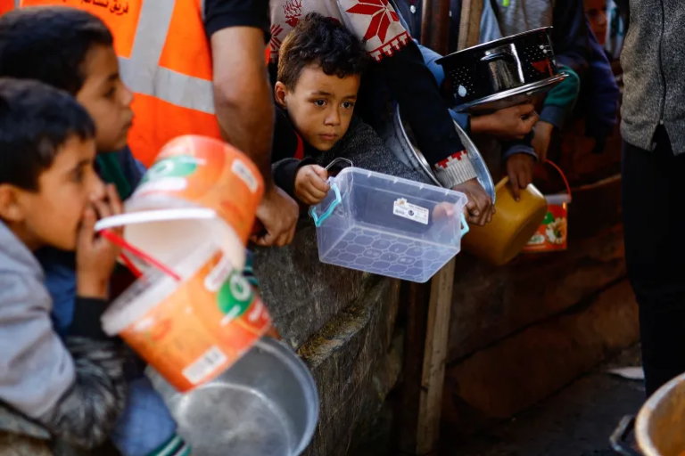 Sejarah Singkat Kebijakan ‘Israel’ Selama 33 Tahun untuk Membuat Gaza Kelaparan
