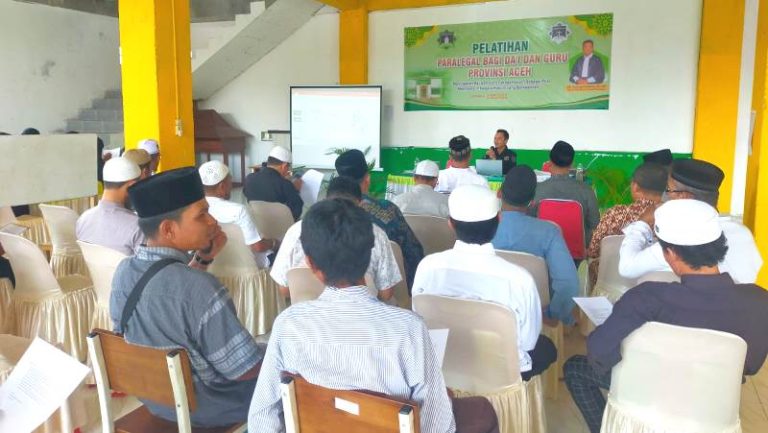 Pelatihan Paralegal se-Aceh untuk Bangun Wawasan Hukum Para Dai dan Guru