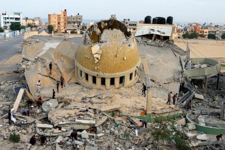 ‘Israel’ Hancurkan 1.000 Masjid di Gaza Sejak 7 Oktober