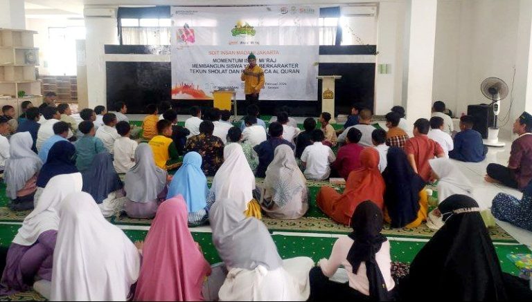 BMH dan SDIT Insan Madani Jakarta Peringati Isra’ Mi’raj dengan Peduli Palestina