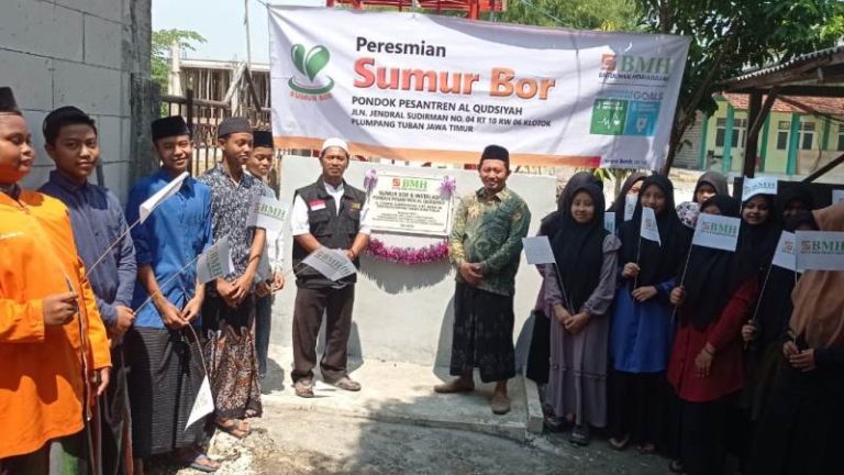 Ekspedisi Kebaikan Zakat dengan Bantuan di 153 Titik Jatim, Kali ini di Ponpes Al Qudsiyah