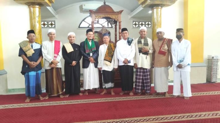 Khidmat Ustadz Sanusi, dari Subang Menebar Cahaya Dakwah di Papua Barat Daya