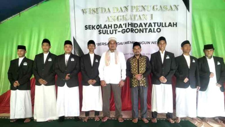 Sekolah Dai Hidayatullah Sulawesi Utara Gorontalo Gelar Pelepasan Alumni