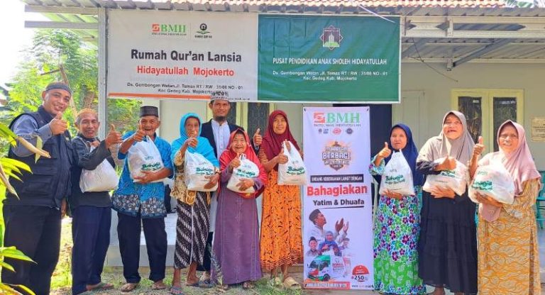 Bingkisan Muharram Bahagiakan Hati di Rumah Qur’an Hidayatullah Mojokerto