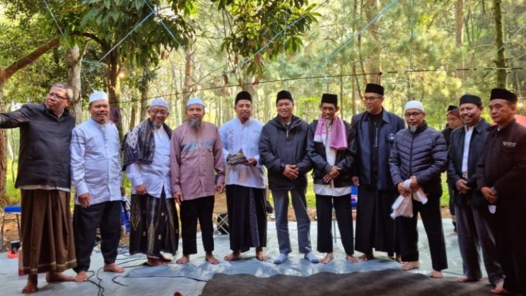 Kepedulian Kemah Dai Hidayatullah Jatim Salurkan Bantuan Kemanusiaan untuk Palestina