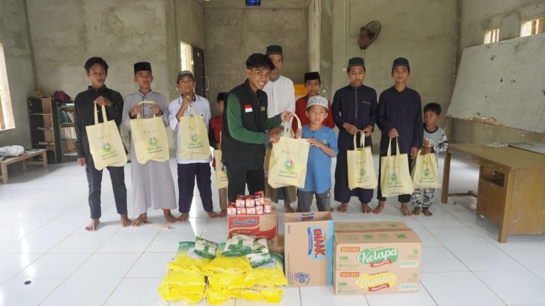 Senyum Ceria Anak Yatim Mekar di Muharram, BMH Tebar Kebaikan di Sultra