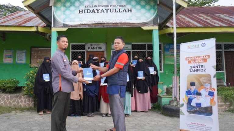 Kolaborasi Laznas BMH dan YBM BRILiaN di Ponpes Hidayatullah Putri Konawe