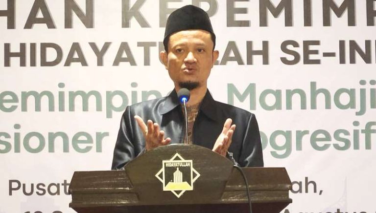 Ketua Umum Tutup Pelatihan Hidayatullah Institute DPD se-Indonesia Batch #4