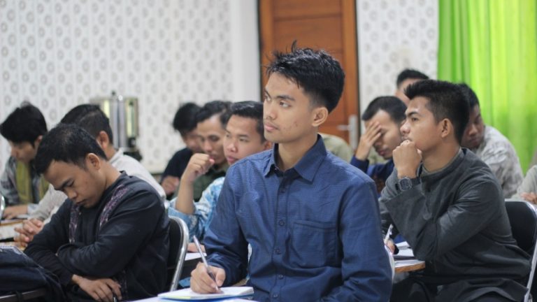 Diklat Pengelola Lembaga Keuangan Hidayatullah Perkuat Fondasi Ekonomi Syariah