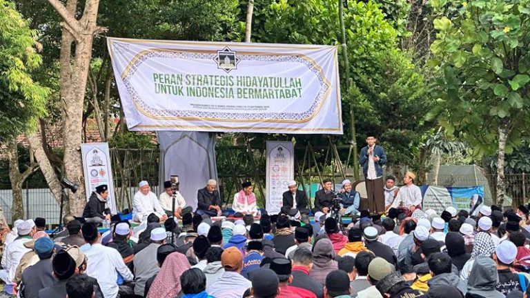 Momen Rabiul Awwal, Pemimpin Umum Ajak Shalawat Bersama dan Agendakan Maulid Akbar