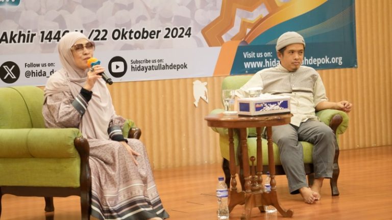Semarak Sanhida U-Fest HSN 2024 Hidayatullah Depok, Ada Pesan Penting dari Bunda Aisah