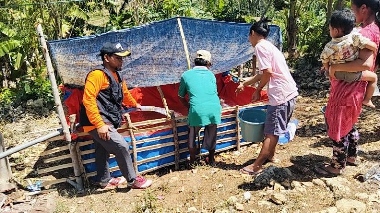 Penyaluran 50.000 Liter Air Bersih untuk Warga Terdampak Kekeringan di Dusun Tulungrejo