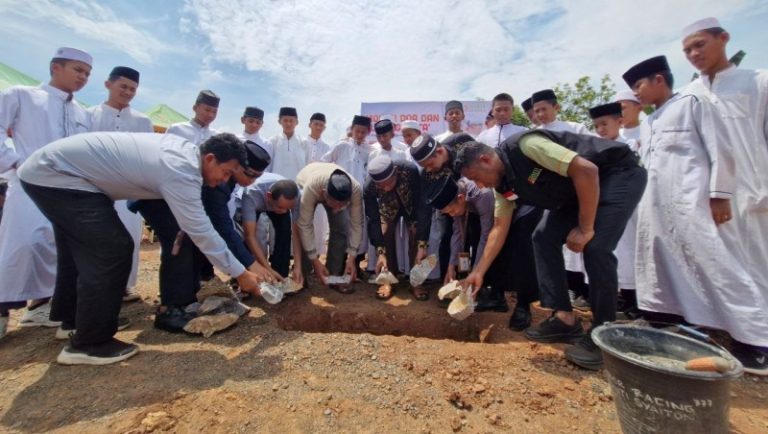 Komitmen untuk Pendidikan Qur’ani dengan Bangun Ruang Tahfidz di Towuti