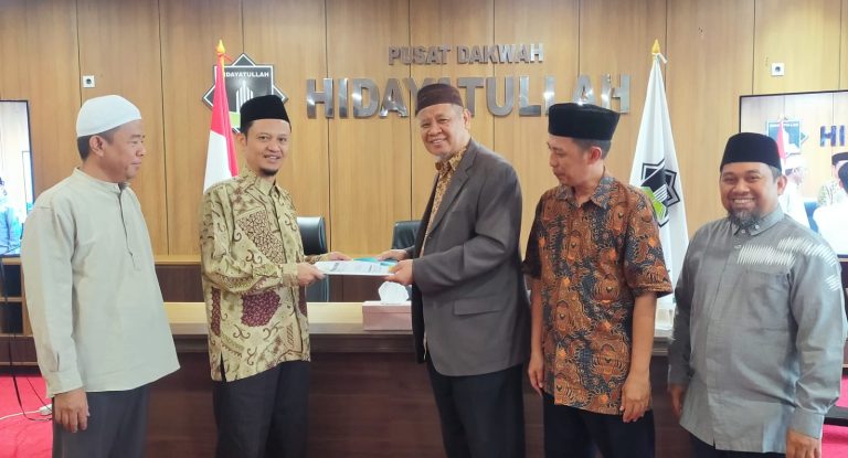 Pokja Rekrutmen Anggota Serahkan Laporan Kerja Kepada DPP Hidayatullah