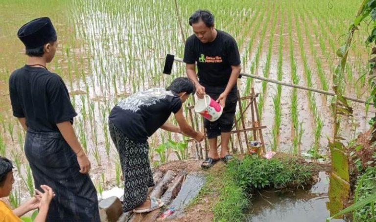 Membangun Generasi Qur’ani Ditengah Tantangan Infrastruktur di Pondok Panjang
