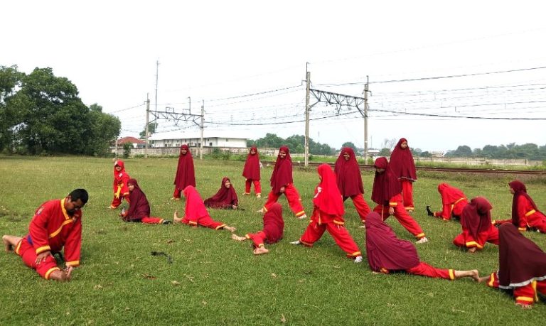Santri Rumah Qur’an Jannatul Firdaus Siap Jadi Hafidzah Tangguh dengan Tapak Suci