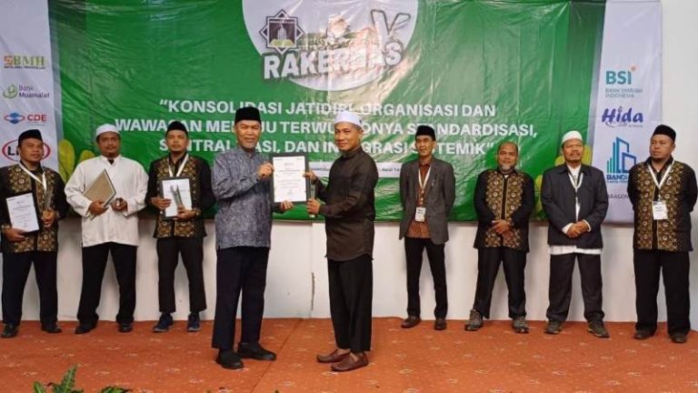 Mitra Implementator Laznas BMH Sulsel Raih Dua Kategori Terbaik bidang Manajemen dan Lingkungan