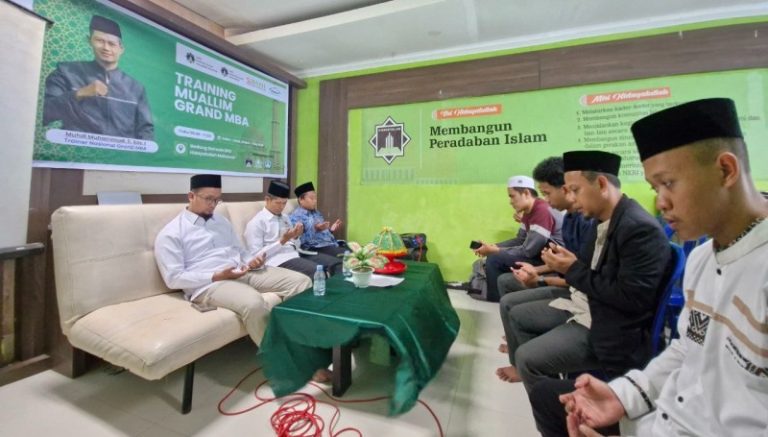 Launching Grand MBA Center Ikhtiar Cerdaskan Kehidupan Bangsa melalui Al-Qur’an