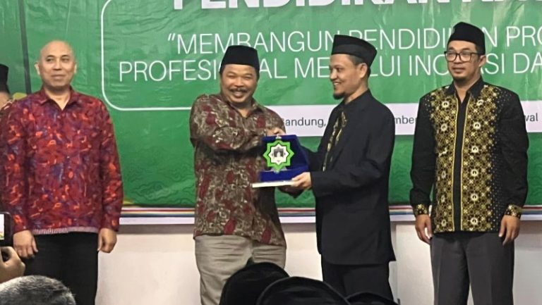 Buka Rakernas Hidayatullah ke-V Tahun 2024, Nashirul Haq Gaungkan Tebarkanlah Salam