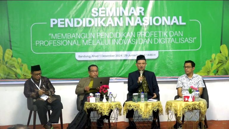 Pendidikan Profetik dan Profesional di Era Digital Membuka Jalan Baru untuk Masa Depan