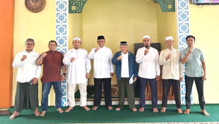 Membangun Generasi Islami Berdaya melalui Pesantren Masyarakat Cibuntu
