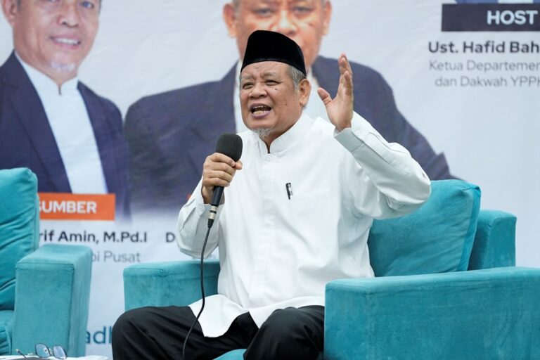 Membangun Akhlak Qur’ani, Dakwah Bil-hal sebagai Cahaya Perubahan