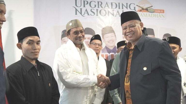 Menjadi Umat Terbaik dengan Mengajak Kebaikan dan Cegah Kemungkaran