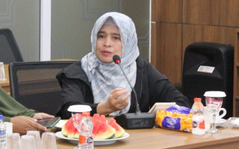 Ngopi Ngobrol Siang-Siang, Neno Warisman Paparkan Gagasan ‘Galaksi Kebudayaan’