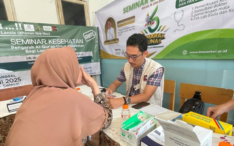 Semarak Pesan Kebaikan Munas VI, IMS-Mushida Gelar Seminar dan Layanan Kesehatan Lansia