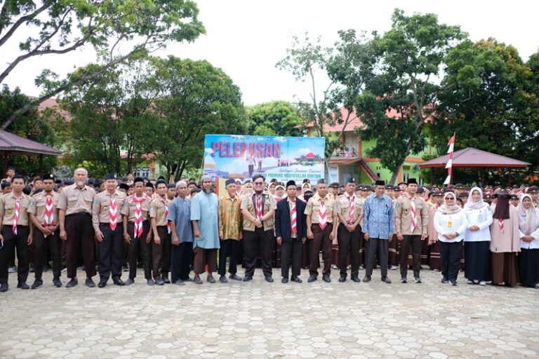 161 Santri Kontingen Hidayatullah Bontang Dilepas ke Jamnas Islamic Scout Camp III