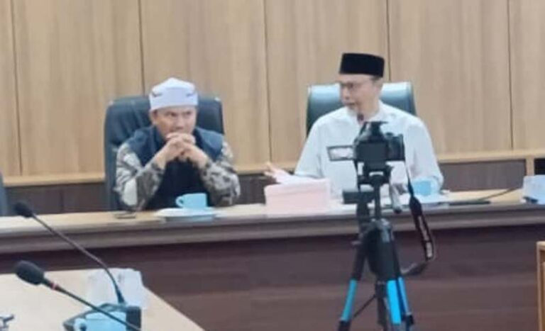 Diskusi Intelektual Bersama Sejarawan Soroti Demokrasi dalam Umur Harakah Islam