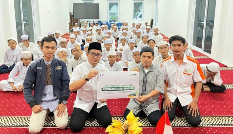 Dukung Pendidikan Santri Jawab Tantangan Masa Depan Bangsa dengan Kebaikan