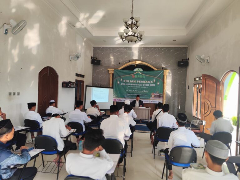 Kuliah Perdana Sekolah Dai Bogor Tekankan Pengabdian di Jalan Dakwah