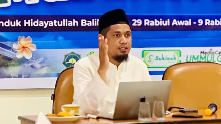 Sabar dan Saling Memahami, Kunci Rumah Tangga Menurut Abul A’la Maududi