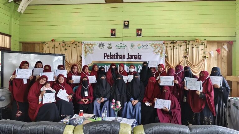 Muslimat Hidayatullah Membekali Umat Memuliakan Jenazah dengan Ilmu