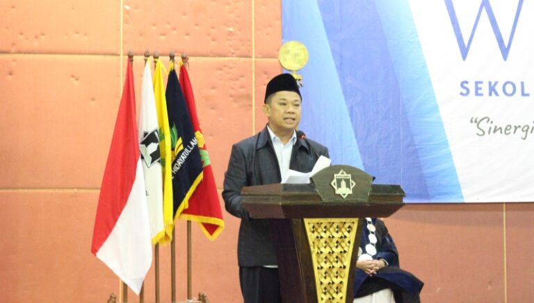 Sidang Senat Wisuda XIII STIE Hidayatullah Tegaskan Urgensi Perlindungan Hukum Bisnis Digital