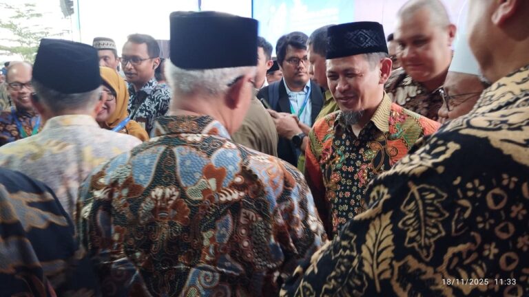 Hidayatullah Apresiasi 113 Tahun Kiprah Muhammadiyah Memajukan Kesejahteraan Bangsa