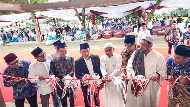 Almarhum H. Tahtit Eko Budi Susilo, Sosok Pengokoh Dakwah yang Dekat dengan Umat